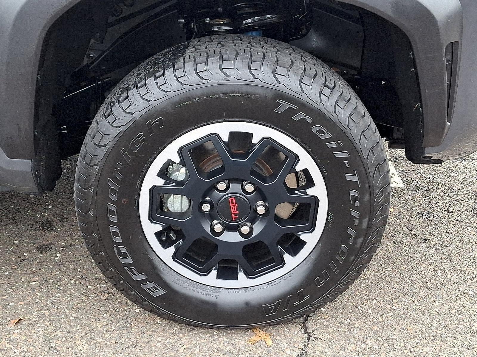 2025 Toyota Tacoma 4WD 4WD TRD Off Road Double Cab 5' Bed AT (Natl)