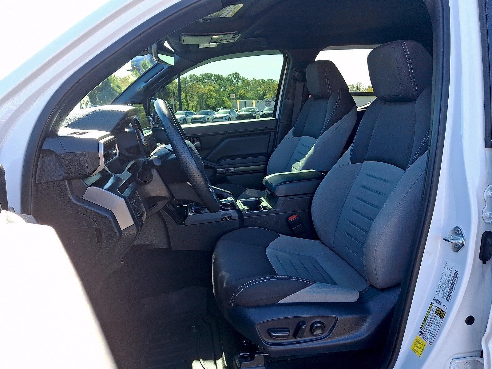 2025 Toyota Tacoma 4WD 4WD TRD Sport Double Cab 5' Bed AT (Natl)