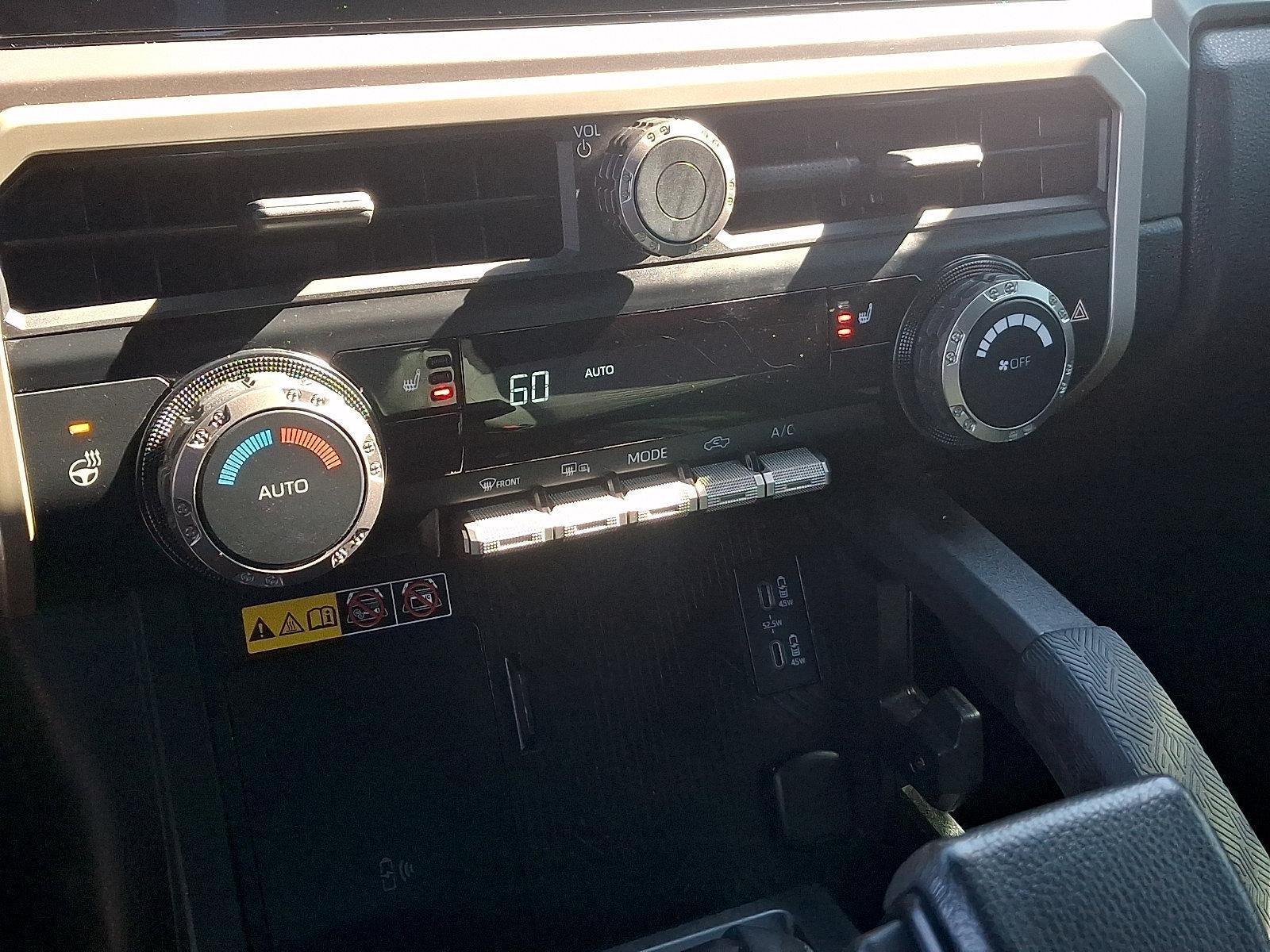 2025 Toyota Tacoma 4WD 4WD TRD Sport Double Cab 5' Bed AT (Natl)