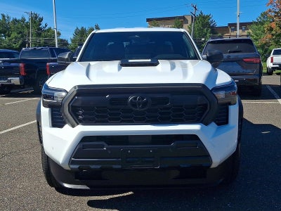 2025 Toyota Tacoma 4WD 4WD TRD Sport Double Cab 5' Bed AT (Natl)