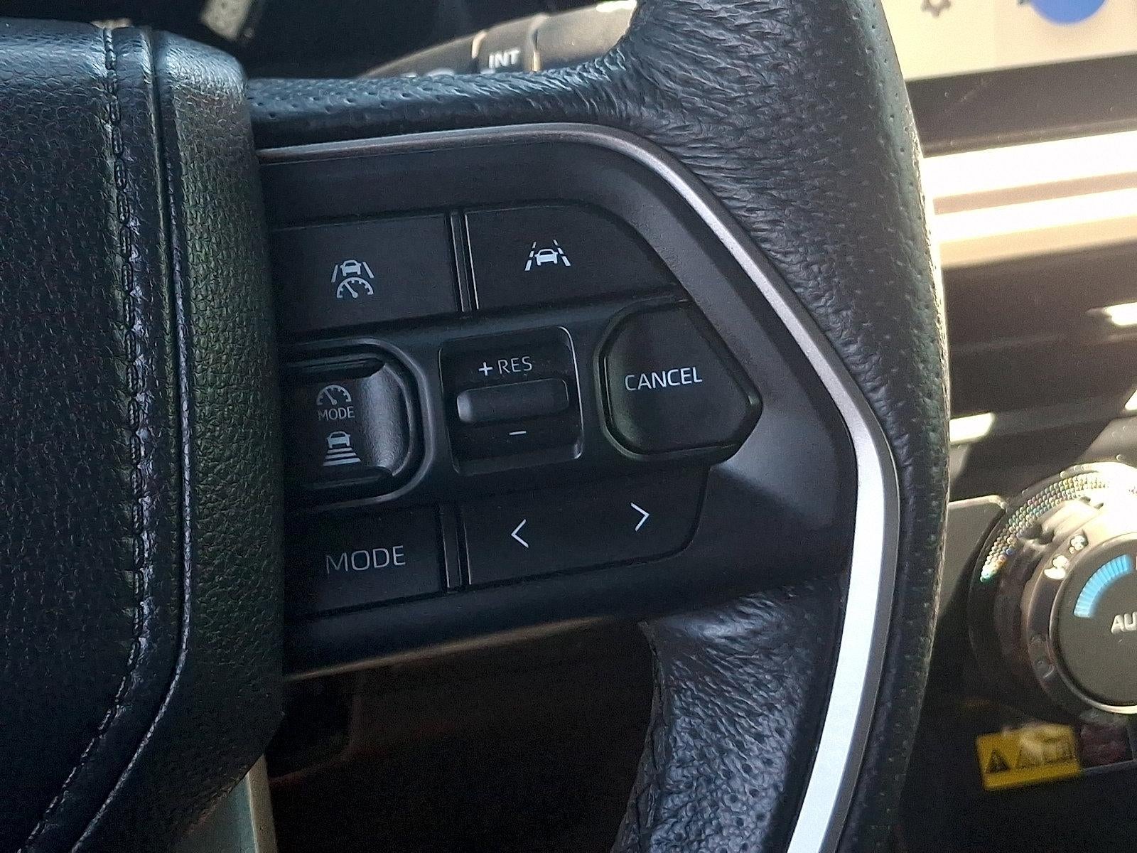 2025 Toyota Tacoma 4WD 4WD TRD Sport Double Cab 5' Bed AT (Natl)
