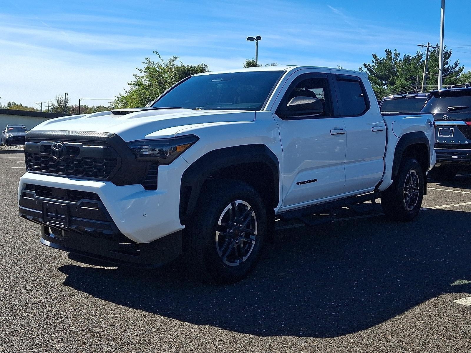 2025 Toyota Tacoma 4WD 4WD TRD Sport Double Cab 5' Bed AT (Natl)