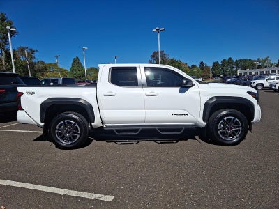 2025 Toyota Tacoma 4WD 4WD TRD Sport Double Cab 5' Bed AT (Natl)