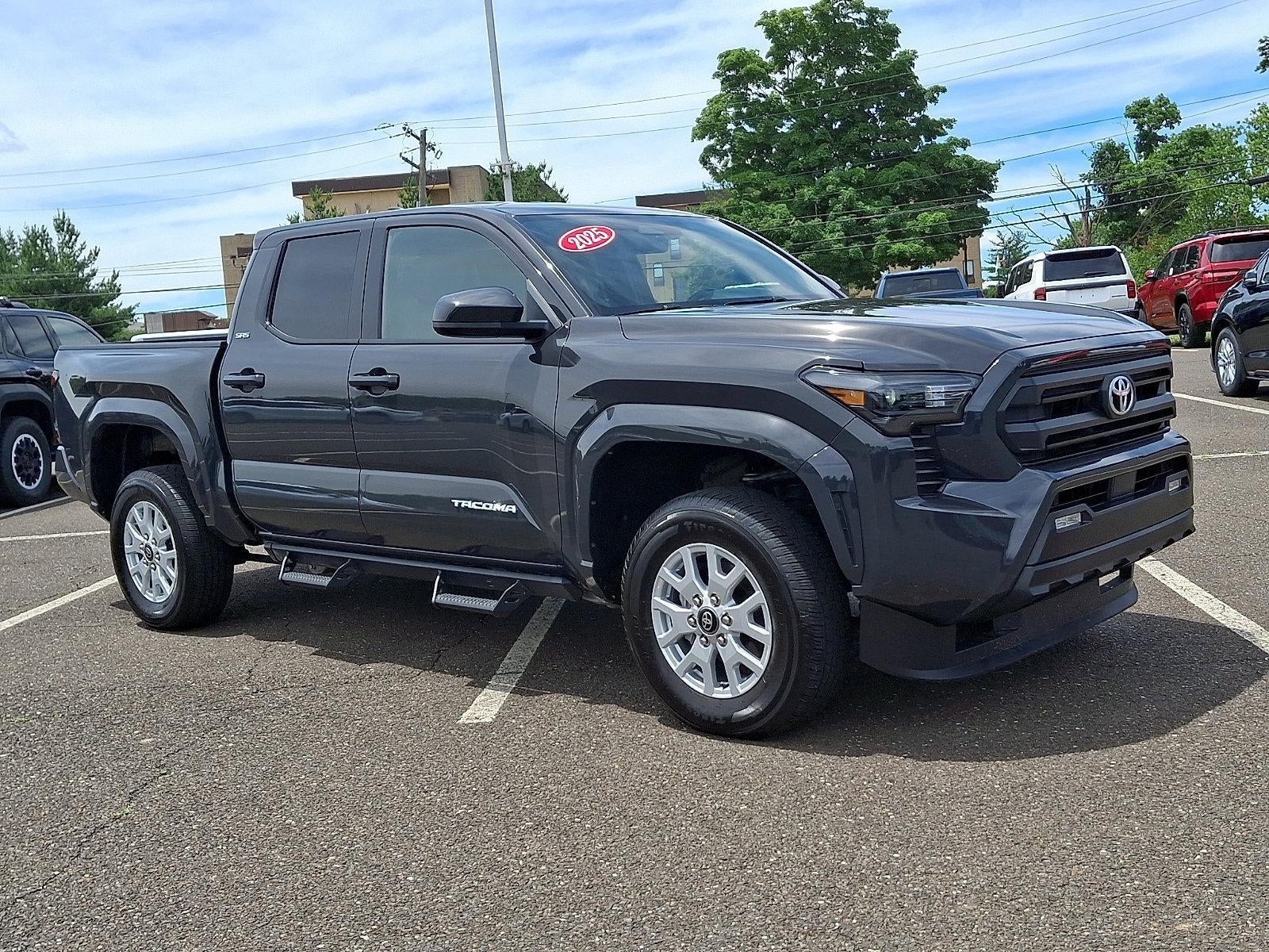 2025 Toyota Tacoma 4WD 4WD SR5 Double Cab 6' Bed AT (Natl)