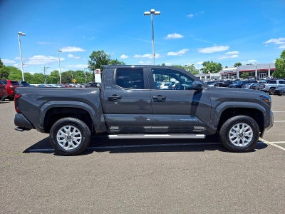 2024 Toyota Tacoma 4WD 4WD SR5 Double Cab 5' Bed AT (GS)