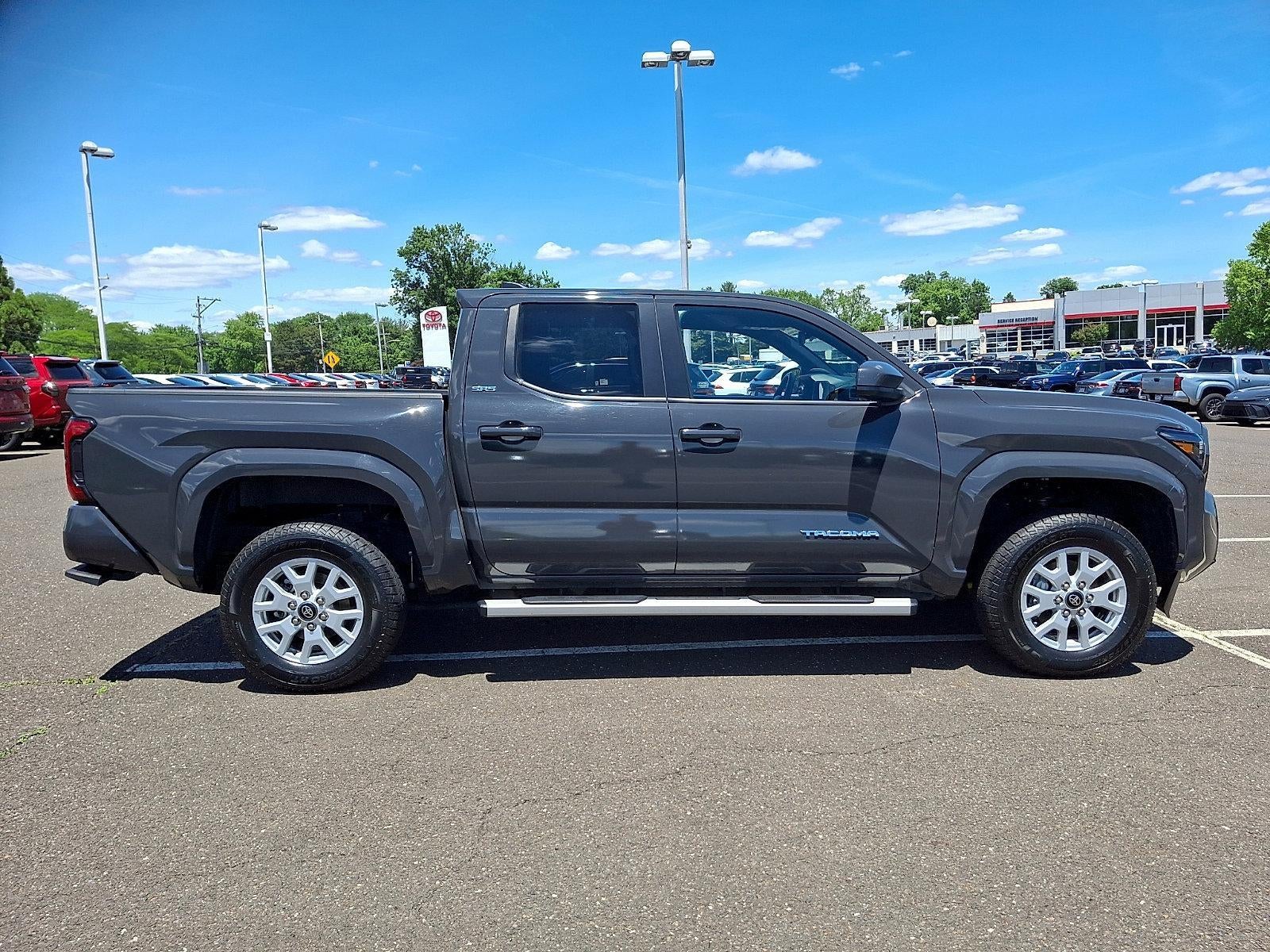 2024 Toyota Tacoma 4WD 4WD SR5 Double Cab 5' Bed AT (GS)