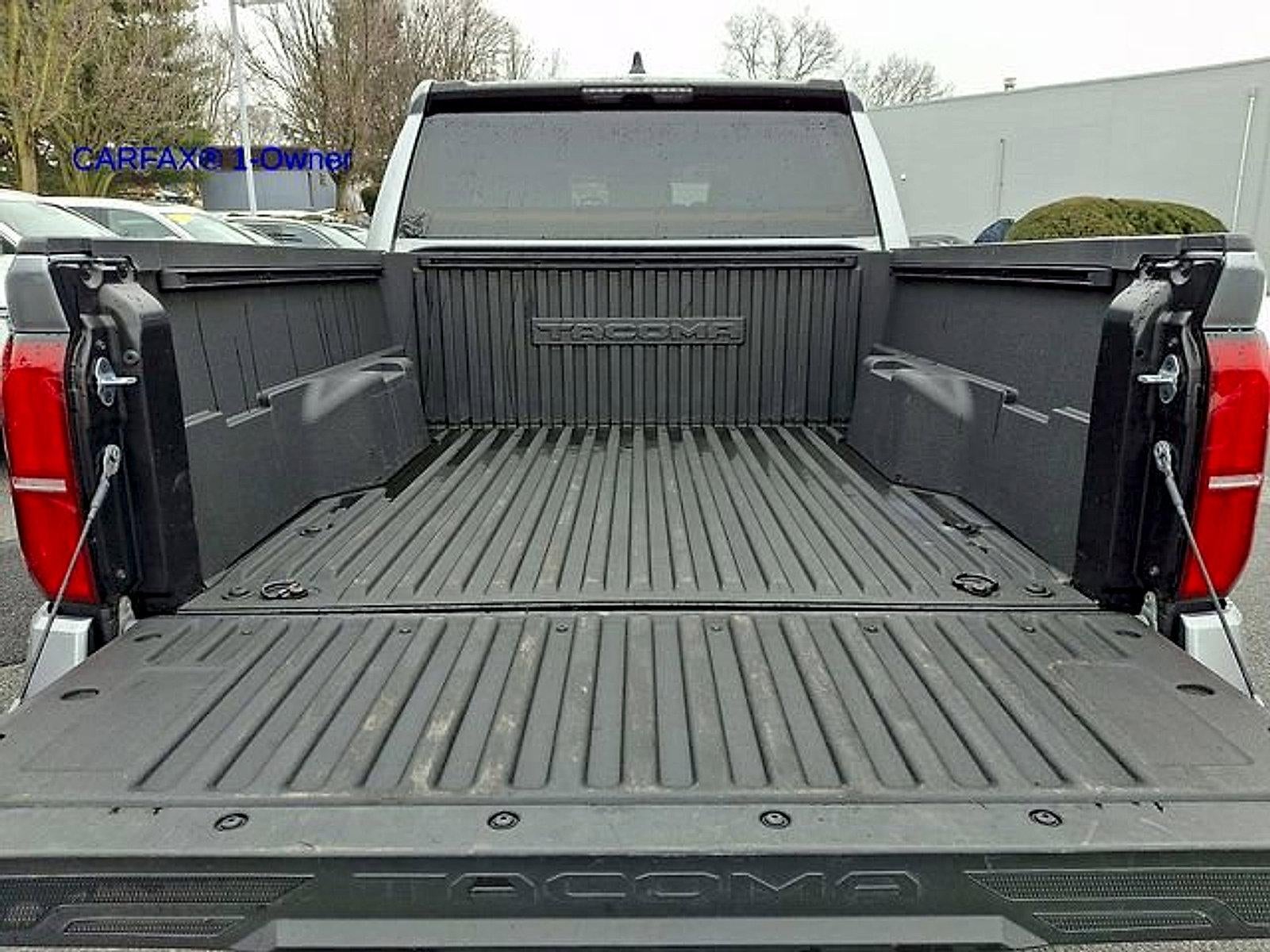 2024 Toyota Tacoma 4WD 4WD SR5 Double Cab 5' Bed AT (GS)