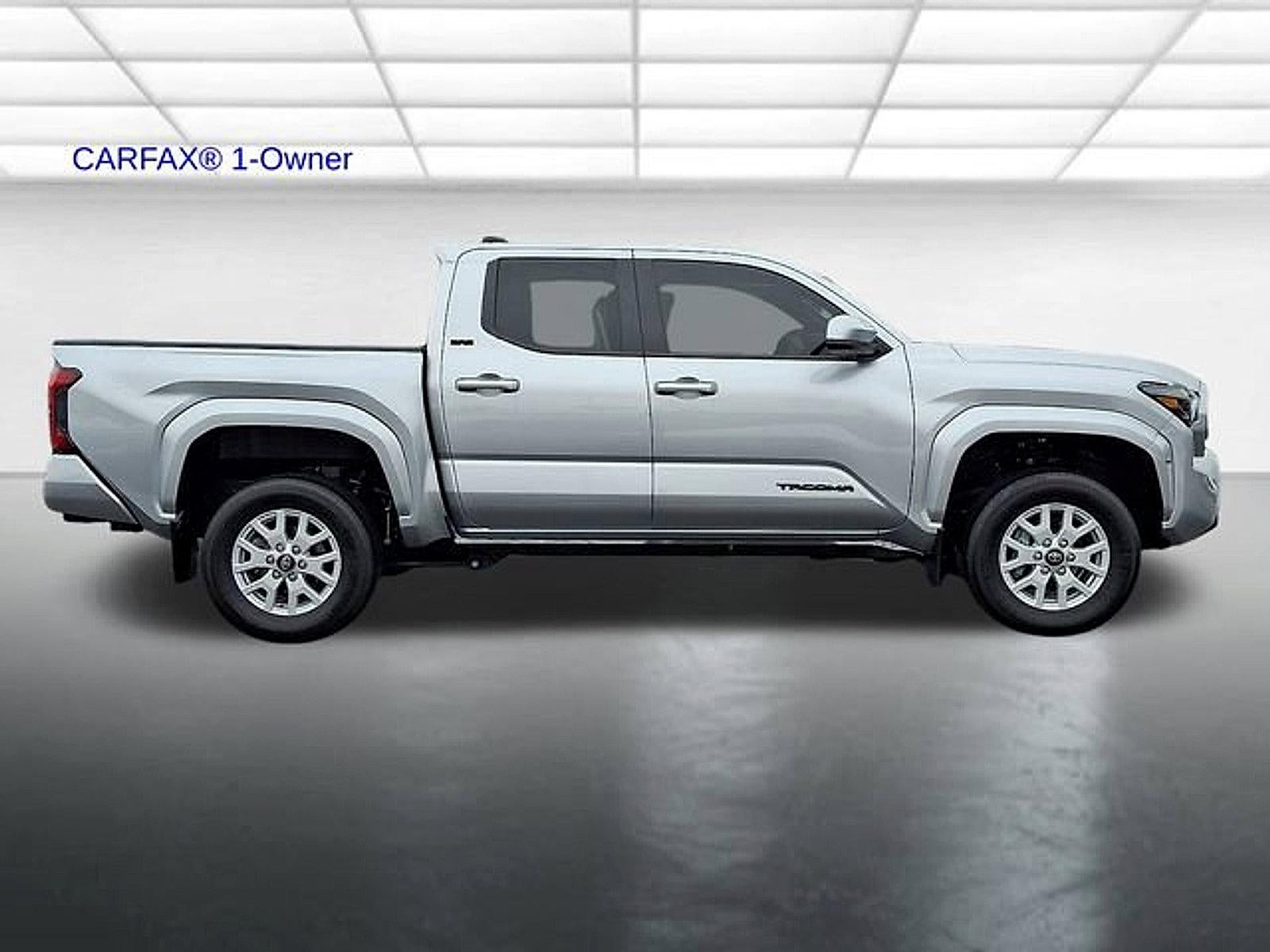 2024 Toyota Tacoma 4WD 4WD SR5 Double Cab 5' Bed AT (GS)