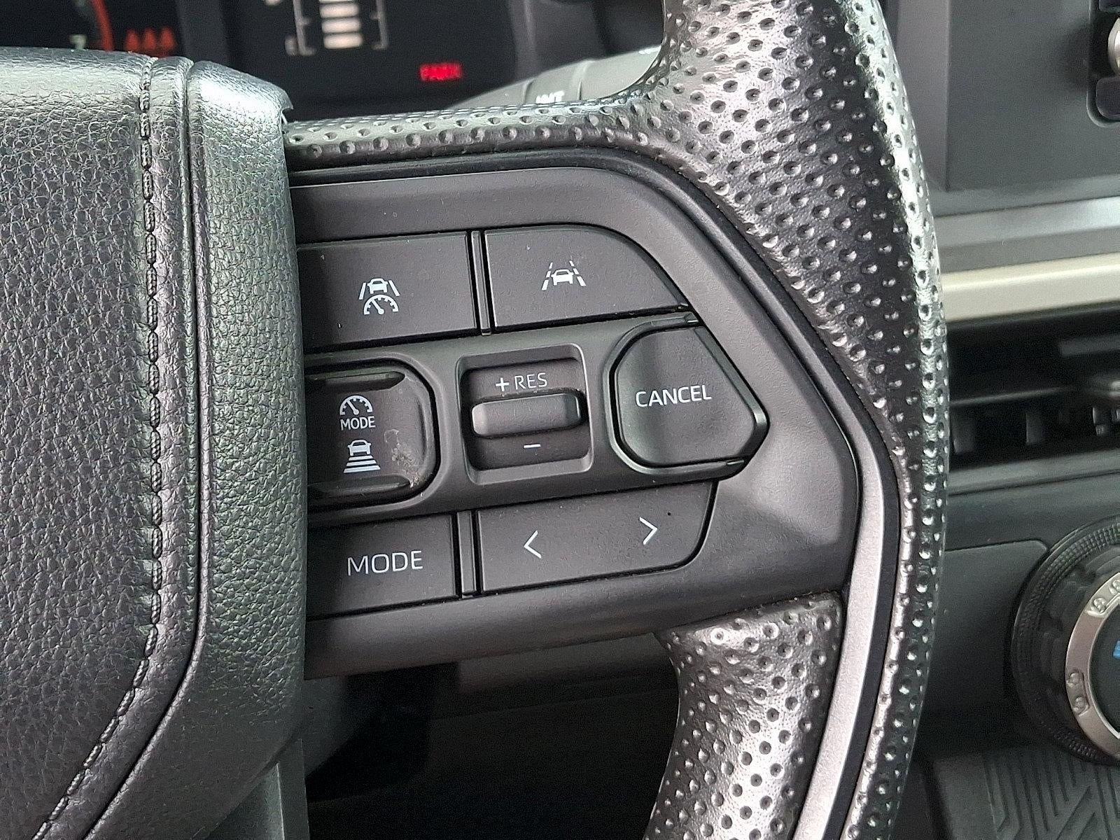 2025 Toyota Tacoma 4WD 4WD SR5 Double Cab 6' Bed AT (Natl)