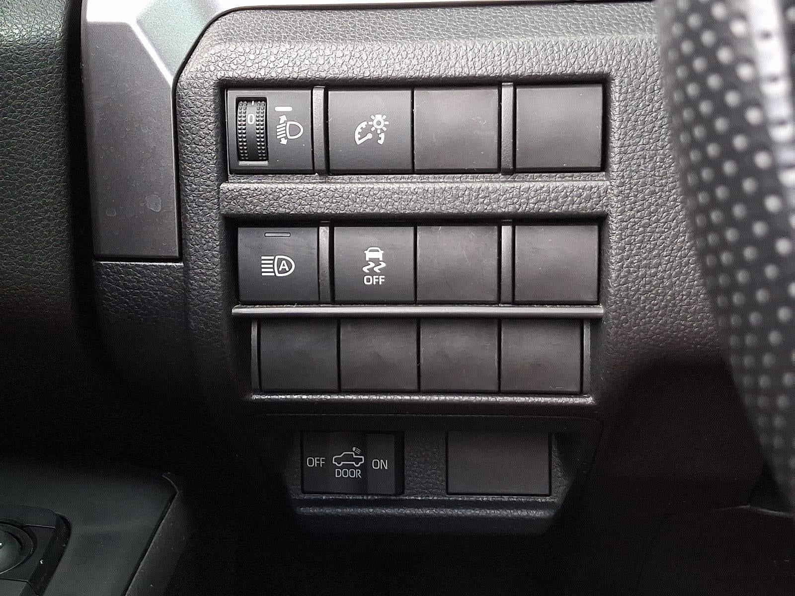 2025 Toyota Tacoma 4WD 4WD SR5 Double Cab 6' Bed AT (Natl)
