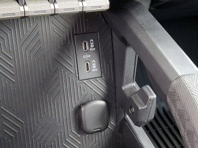 2025 Toyota Tacoma 4WD 4WD SR5 Double Cab 6' Bed AT (Natl)