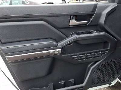 2026 Toyota Tacoma 4WD 4WD TRD Sport Double Cab 5' Bed AT (Natl)