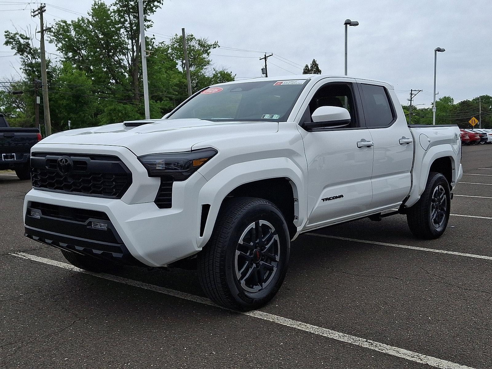 2026 Toyota Tacoma 4WD 4WD TRD Sport Double Cab 5' Bed AT (Natl)