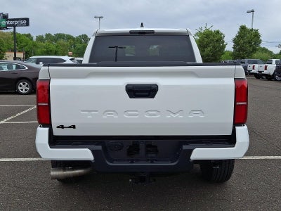 2026 Toyota Tacoma 4WD 4WD TRD Sport Double Cab 5' Bed AT (Natl)