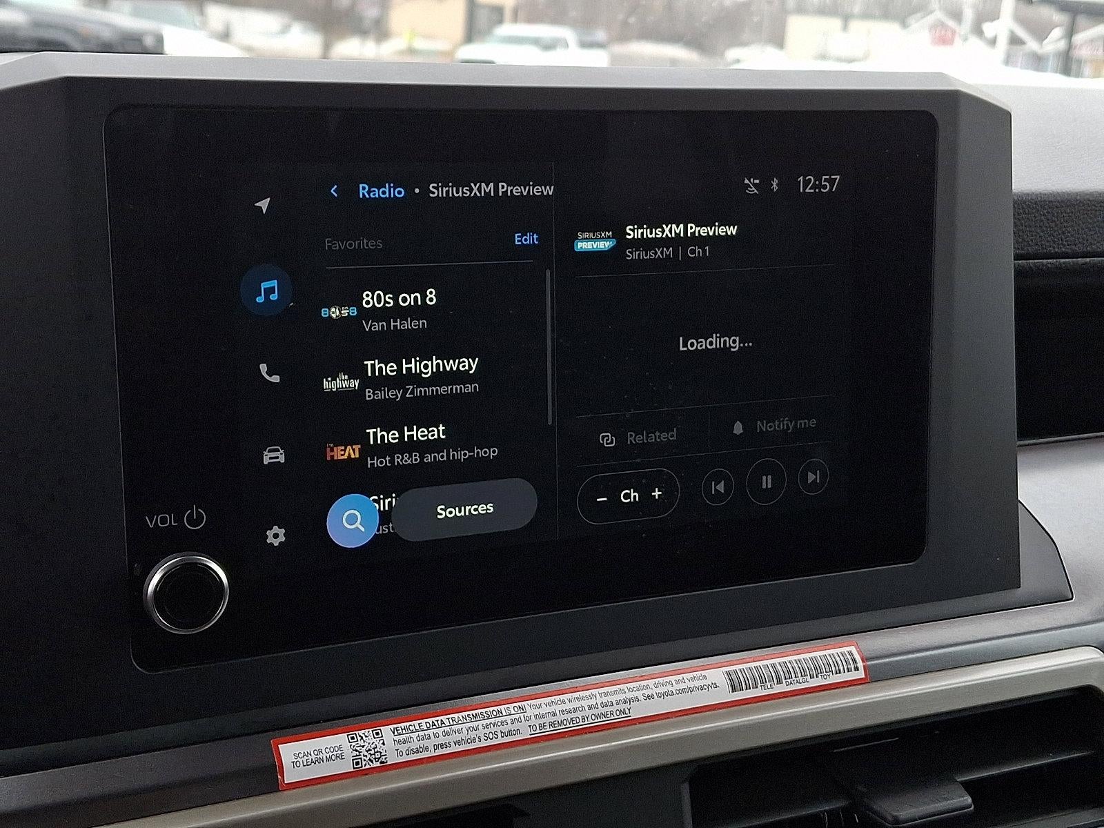 2025 Toyota Tacoma 4WD 4WD SR5 Double Cab 6' Bed AT (Natl)