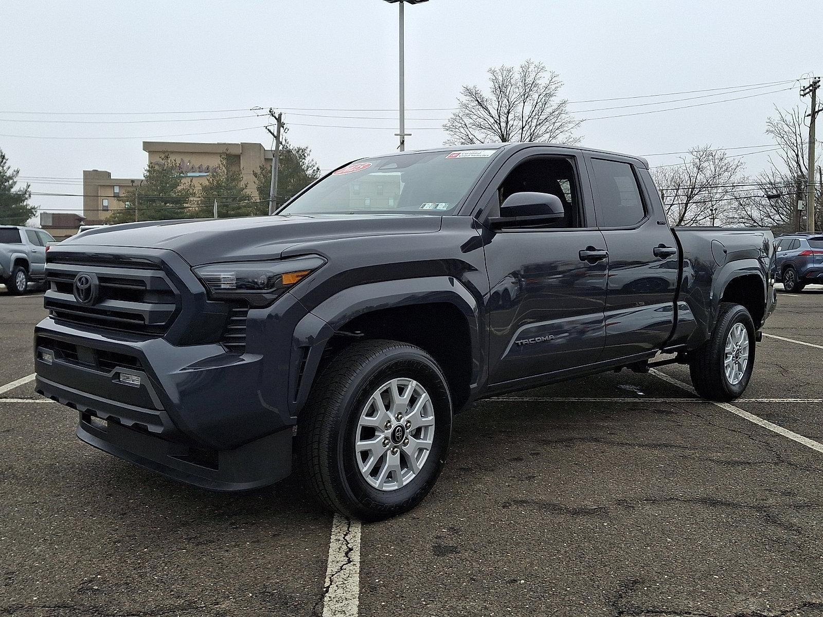2025 Toyota Tacoma 4WD 4WD SR5 Double Cab 6' Bed AT (Natl)