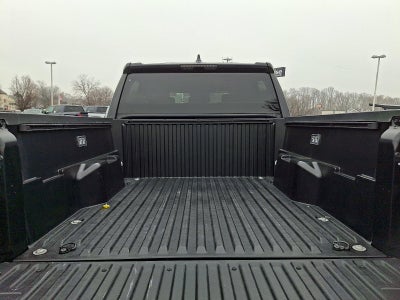 2025 Toyota Tacoma 4WD 4WD TRD Off Road Double Cab 5' Bed AT (Natl)