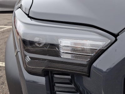 2025 Toyota Tacoma 4WD 4WD TRD Off Road Double Cab 5' Bed AT (Natl)