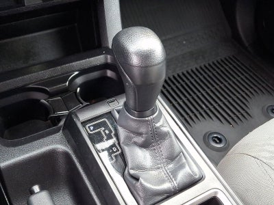 2023 Toyota Tacoma 2WD 2WD SR Double Cab 5' Bed I4 AT (Natl)