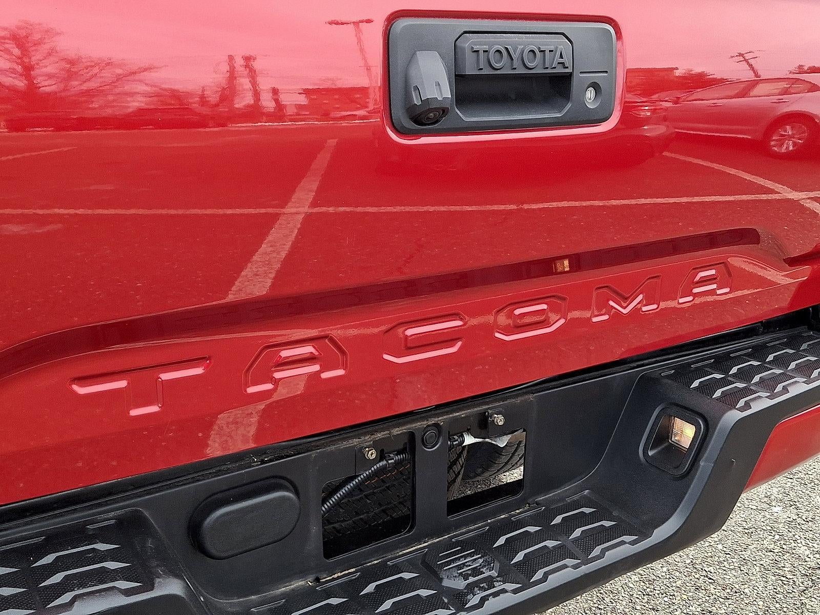 2023 Toyota Tacoma 2WD 2WD SR Double Cab 5' Bed I4 AT (Natl)