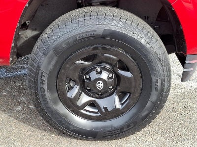 2023 Toyota Tacoma 2WD 2WD SR Double Cab 5' Bed I4 AT (Natl)