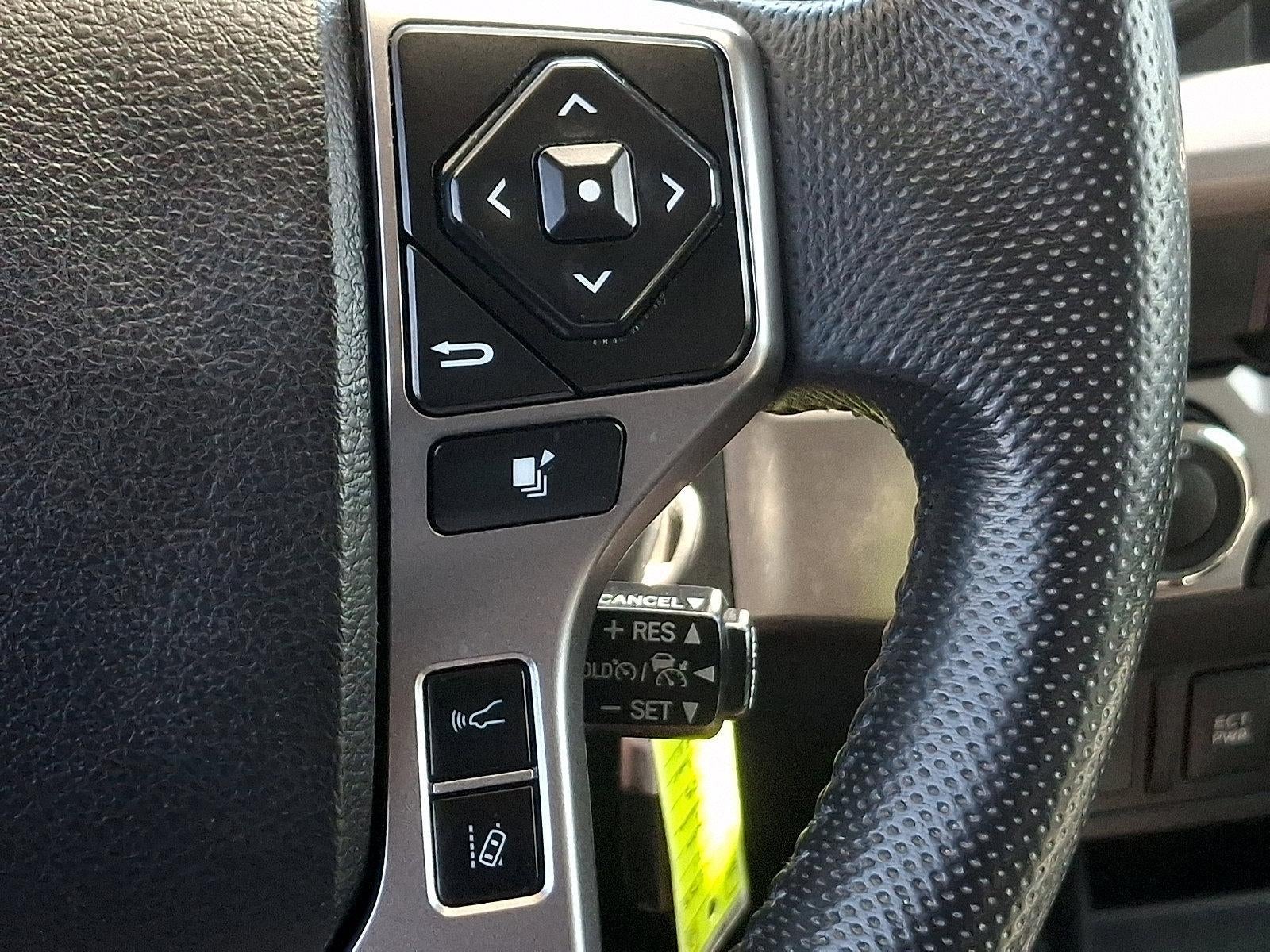 2021 Toyota Tacoma 4WD 4WD SR5 Double Cab 5' Bed V6 AT (Natl)