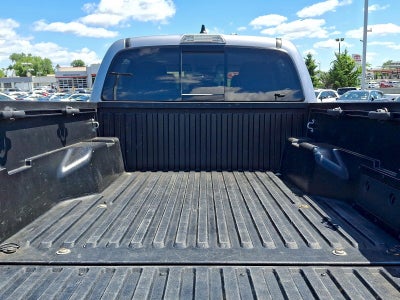 2021 Toyota Tacoma 4WD 4WD SR5 Double Cab 5' Bed V6 AT (Natl)