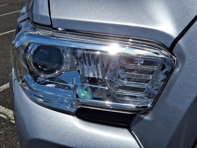 2021 Toyota Tacoma 4WD 4WD SR5 Double Cab 5' Bed V6 AT (Natl)