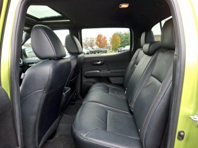 2022 Toyota Tacoma 4WD 4WD SR5 Double Cab 5' Bed V6 AT (GS)