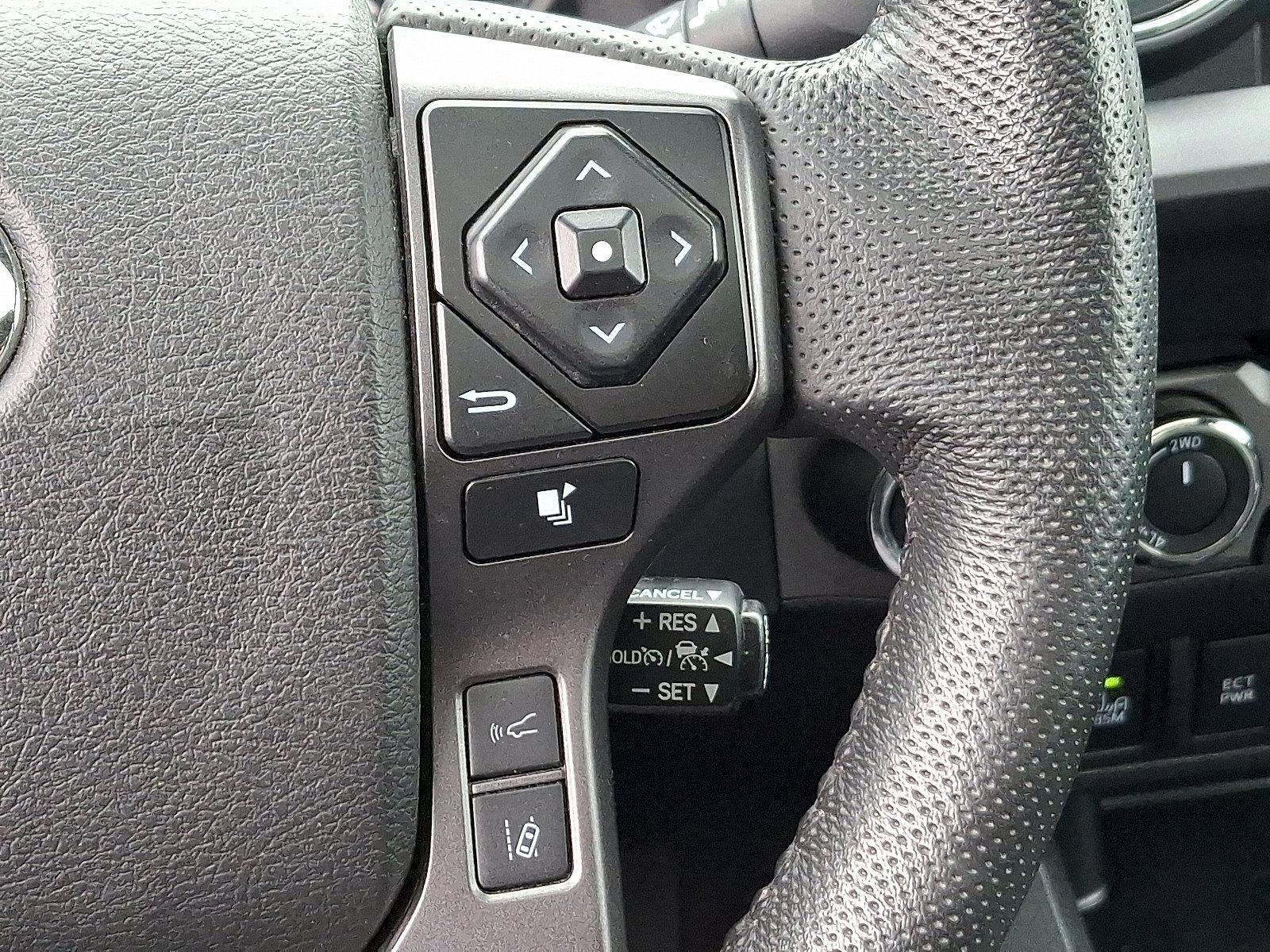 2022 Toyota Tacoma 4WD 4WD SR5 Double Cab 5' Bed V6 AT (GS)