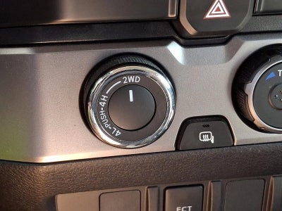 2023 Toyota Tacoma 4WD 4WD SR Double Cab 5' Bed V6 AT (GS)