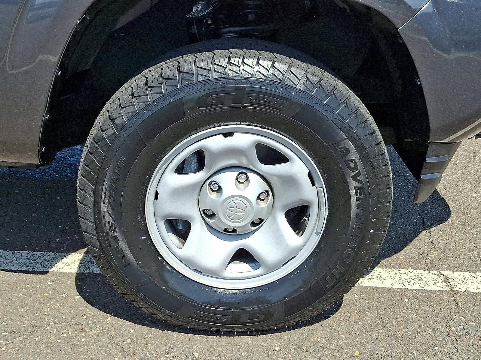 2023 Toyota Tacoma 4WD 4WD SR Double Cab 5' Bed V6 AT (GS)