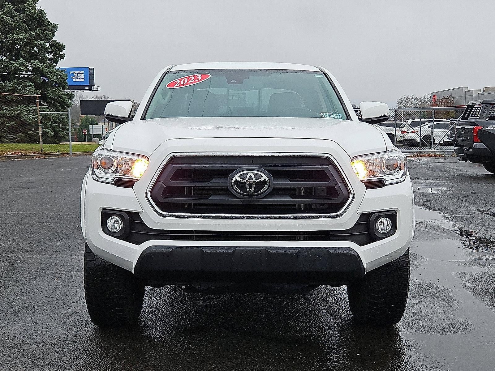 2023 Toyota Tacoma 4WD 4WD SR5 Double Cab 6' Bed V6 AT (Natl)