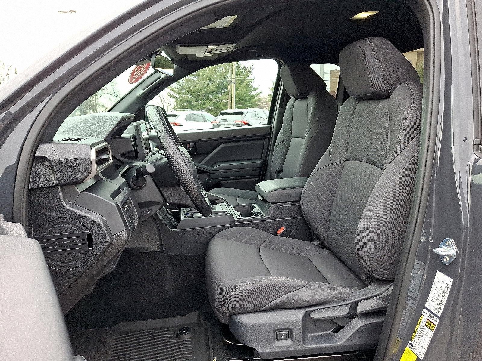 2025 Toyota Tacoma 2WD 2WD SR XtraCab 6' Bed AT (GS)