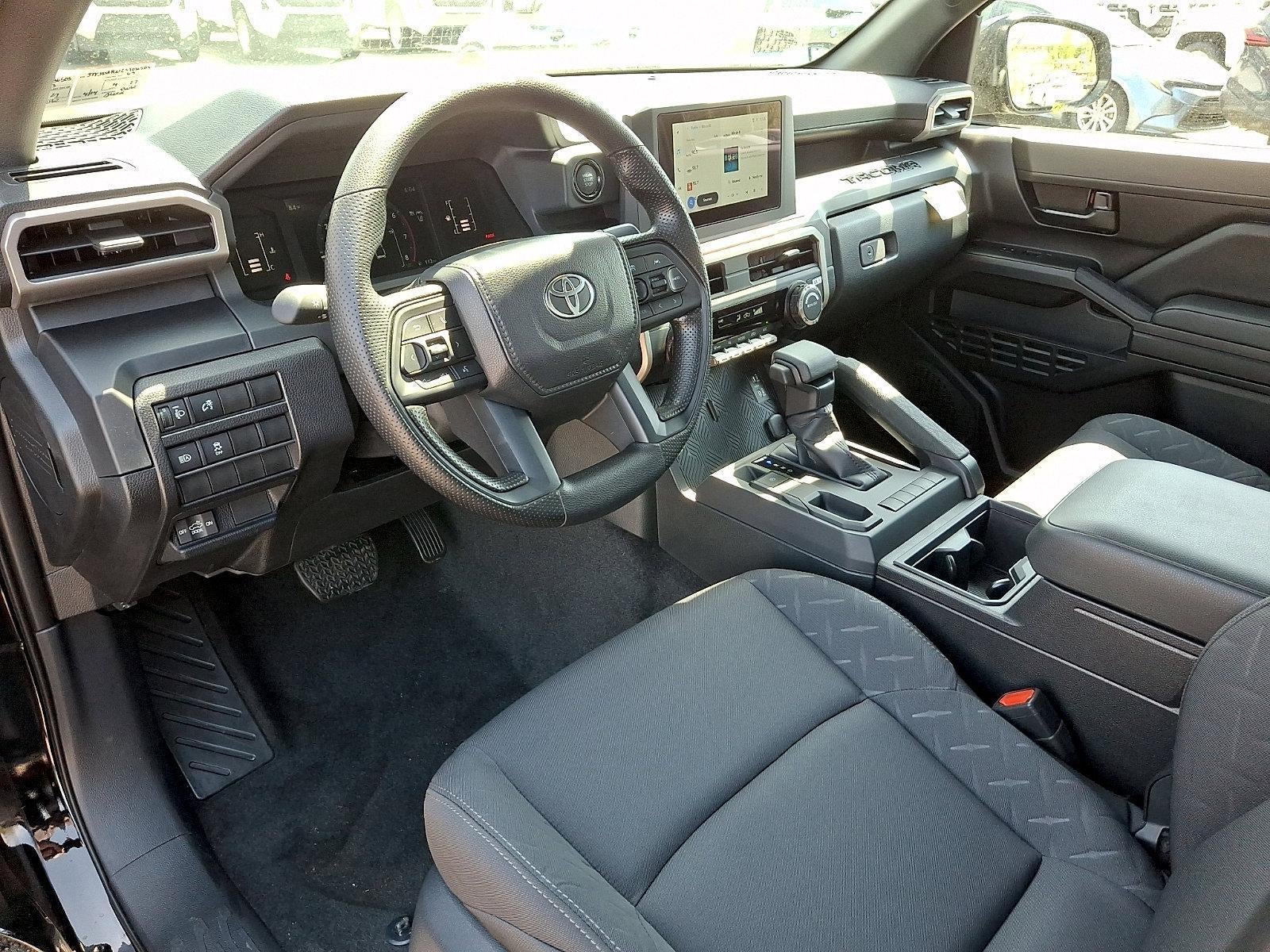 2025 Toyota Tacoma 2WD 2WD SR XtraCab 6' Bed AT (GS)