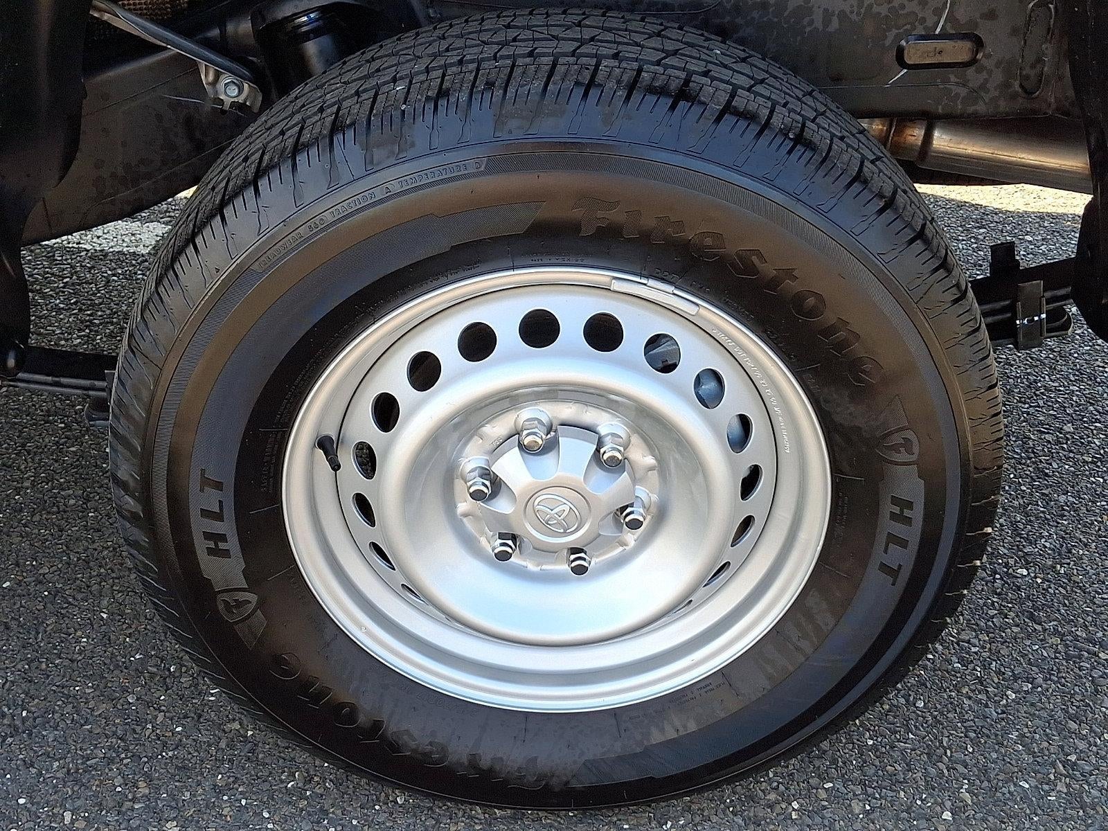 2025 Toyota Tacoma 2WD 2WD SR XtraCab 6' Bed AT (GS)