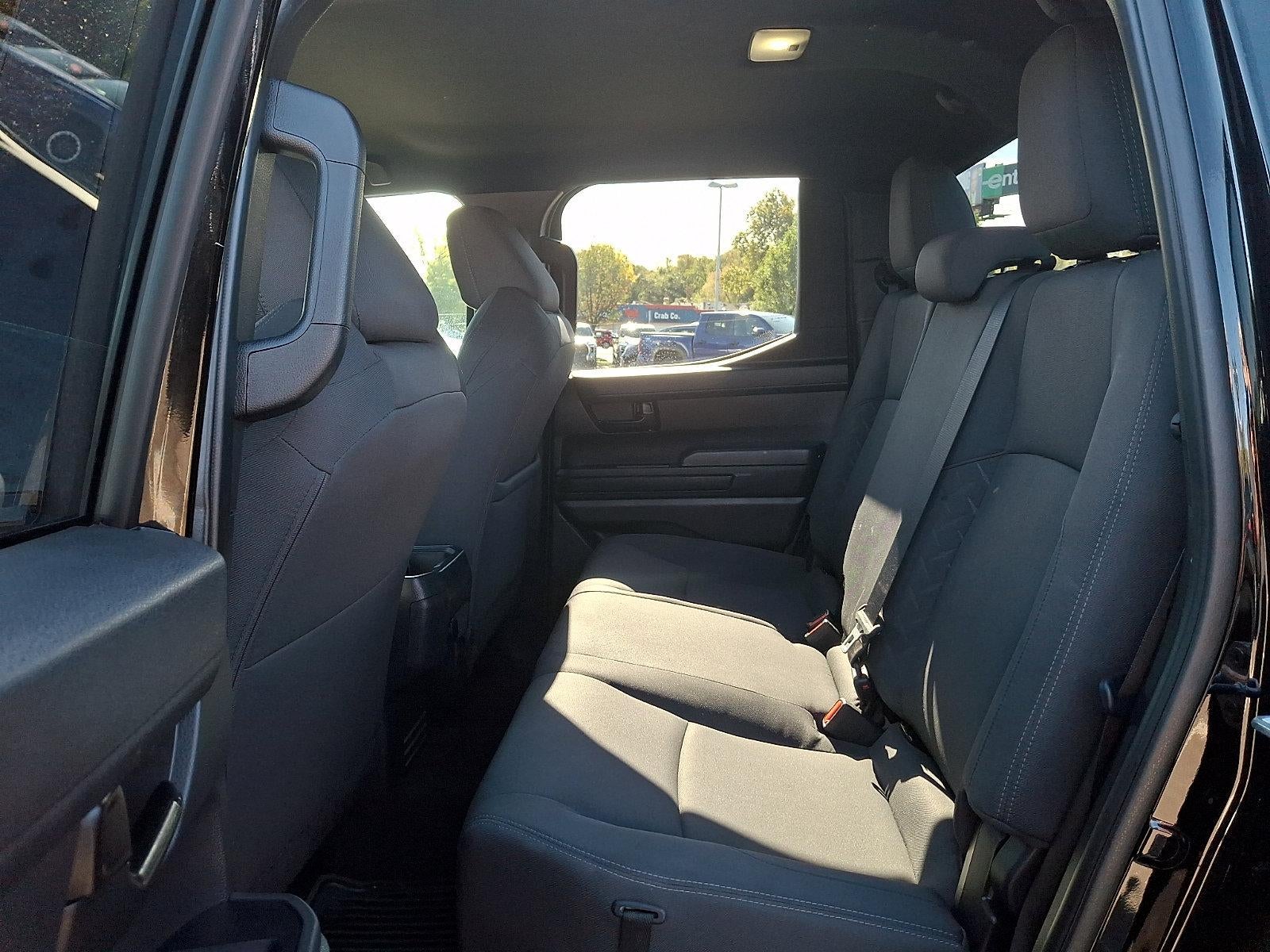2024 Toyota Tacoma 2WD 2WD SR Double Cab 5' Bed AT (Natl)