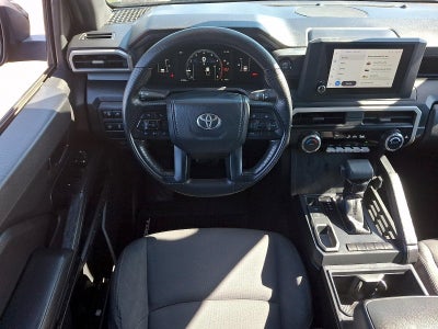 2024 Toyota Tacoma 2WD 2WD SR Double Cab 5' Bed AT (Natl)