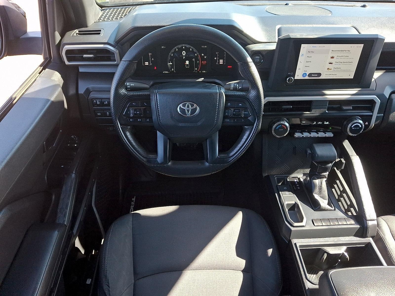 2024 Toyota Tacoma 2WD 2WD SR Double Cab 5' Bed AT (Natl)