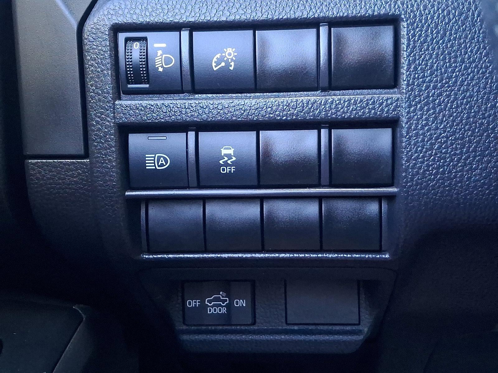 2024 Toyota Tacoma 2WD 2WD SR Double Cab 5' Bed AT (Natl)
