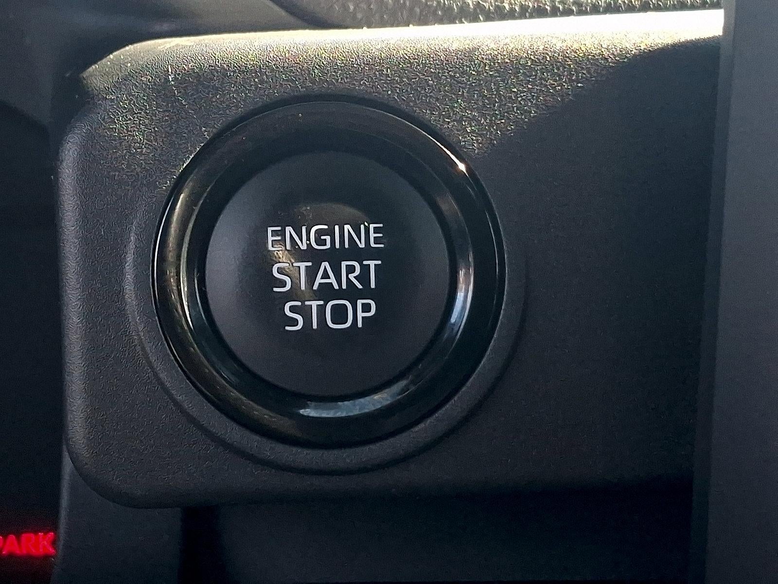 2024 Toyota Tacoma 2WD 2WD SR Double Cab 5' Bed AT (Natl)