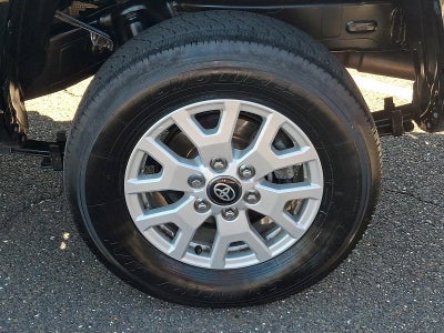 2024 Toyota Tacoma 2WD 2WD SR Double Cab 5' Bed AT (Natl)