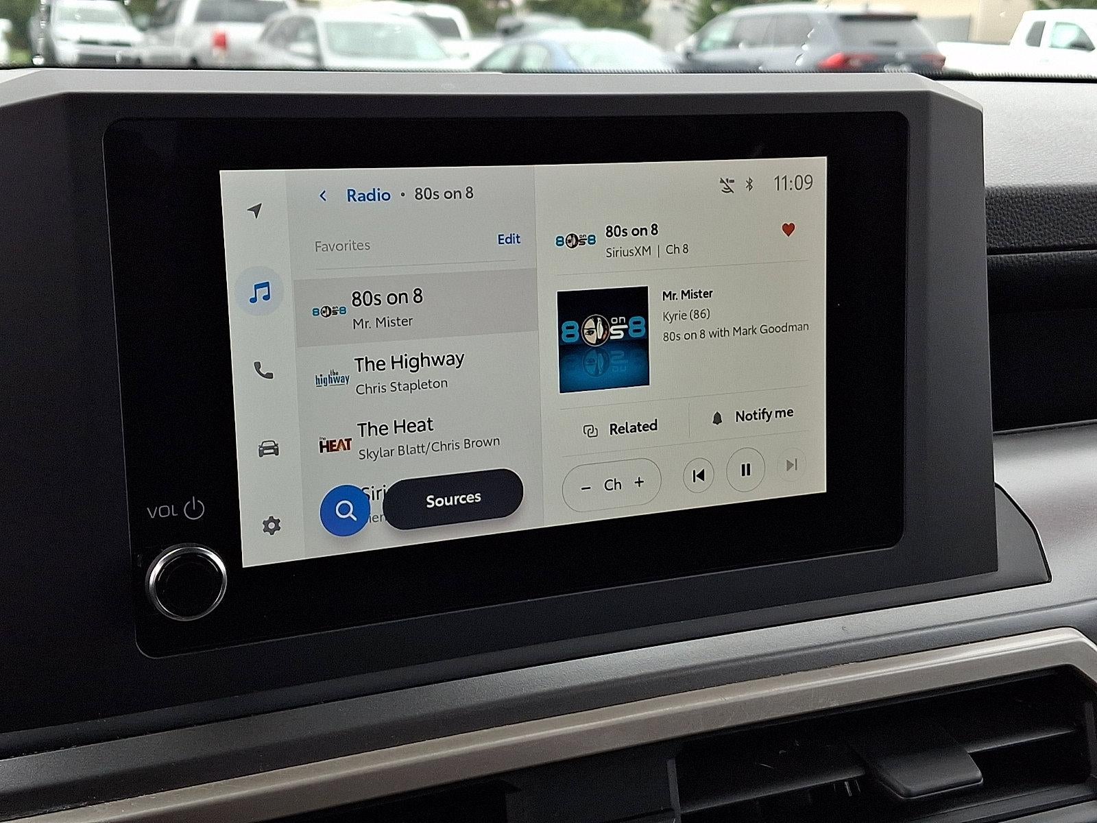 2024 Toyota Tacoma 4WD 4WD SR5 Double Cab 5' Bed AT (Natl)