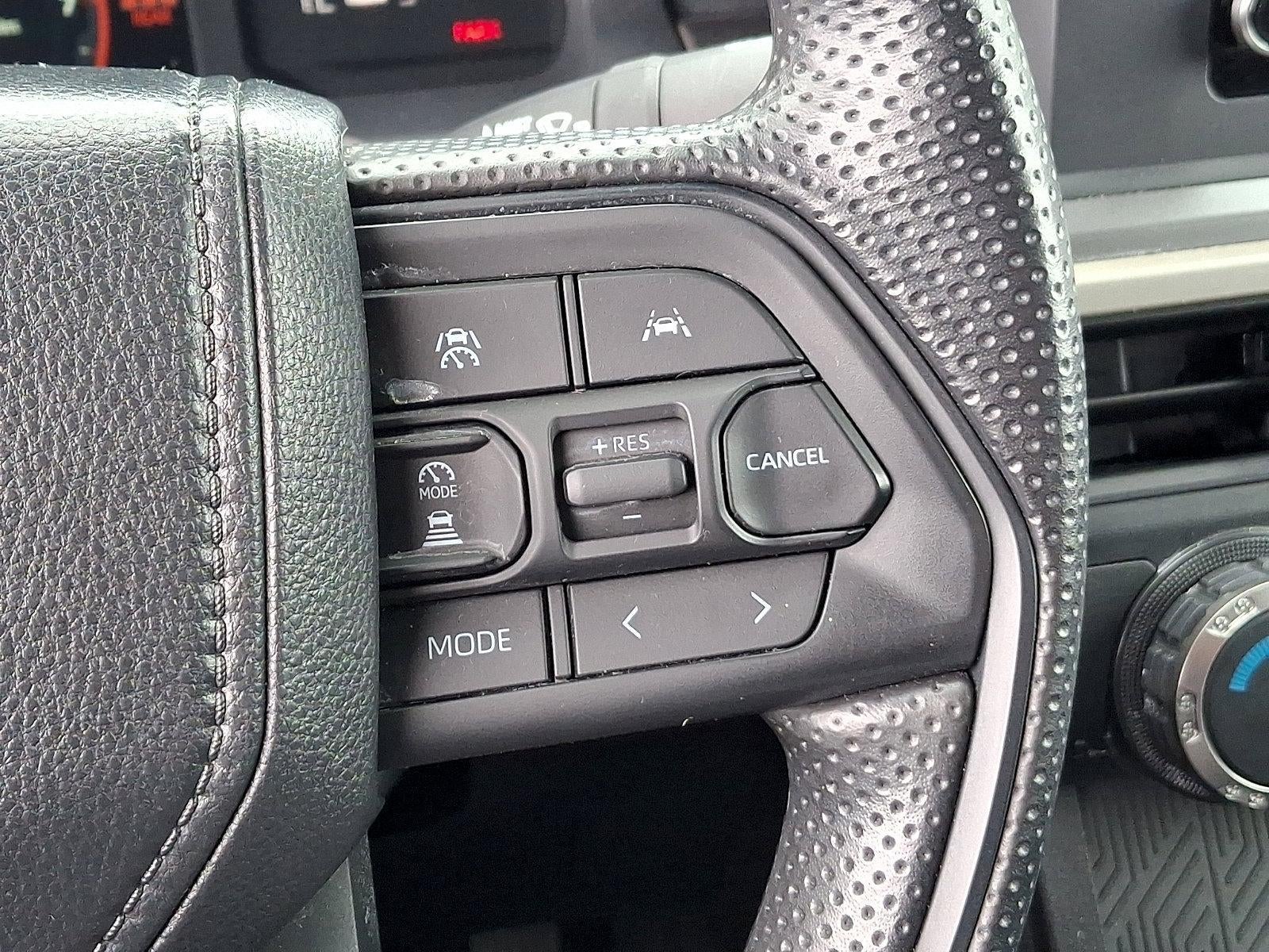 2024 Toyota Tacoma 4WD 4WD SR5 Double Cab 5' Bed AT (Natl)