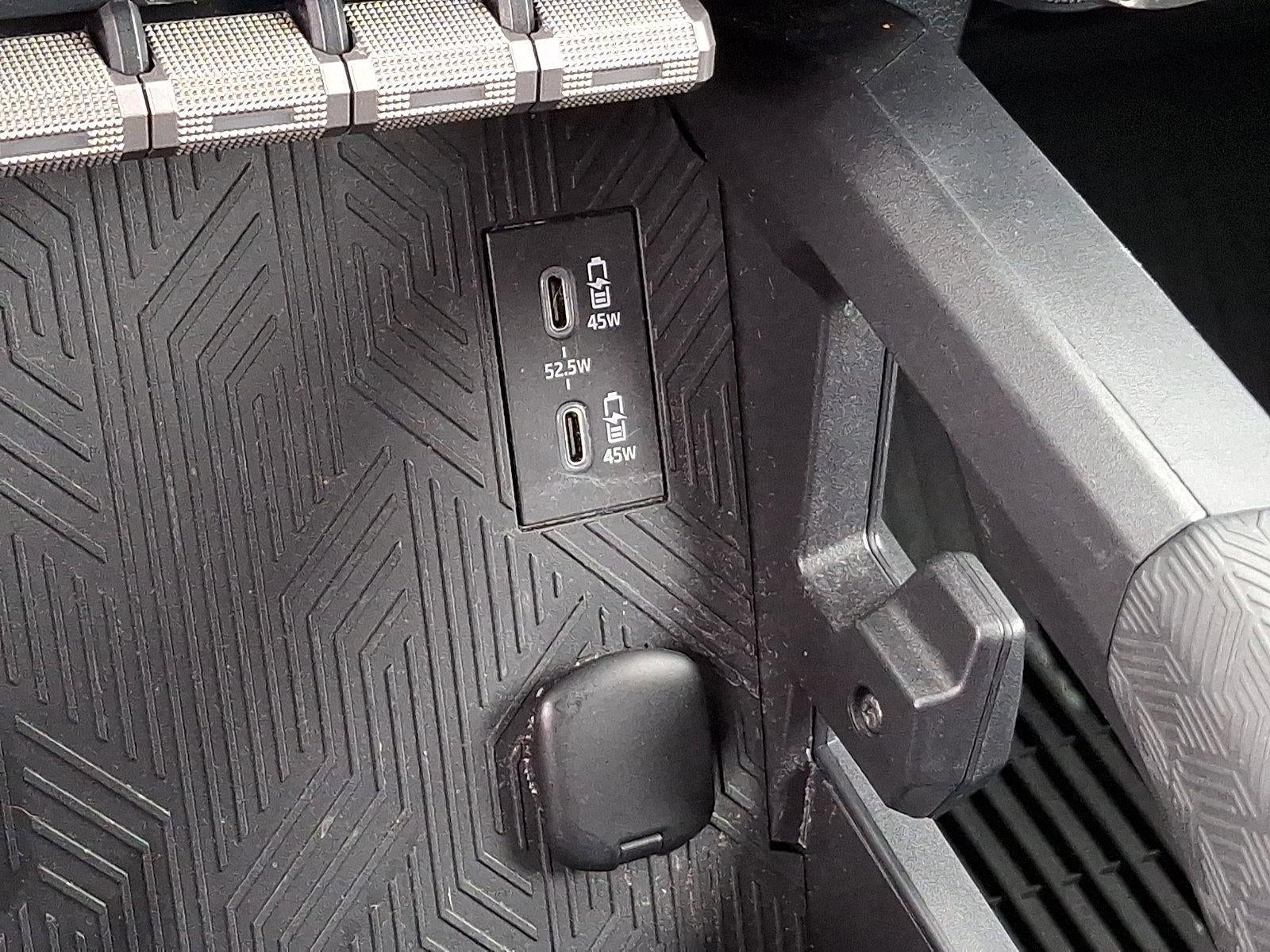 2024 Toyota Tacoma 4WD 4WD SR5 Double Cab 5' Bed AT (Natl)