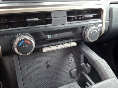 2025 Toyota Tacoma 4WD 4WD TRD Off Road Double Cab 5' Bed AT (Natl)