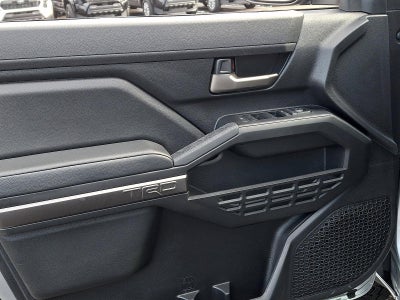 2025 Toyota Tacoma 4WD 4WD TRD Off Road Double Cab 5' Bed AT (Natl)