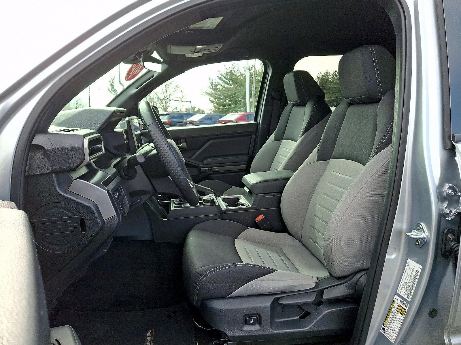 2025 Toyota Tacoma 4WD 4WD TRD Off Road Double Cab 5' Bed AT (Natl)