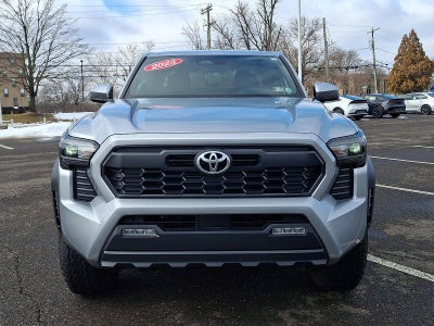 2025 Toyota Tacoma 4WD 4WD TRD Off Road Double Cab 5' Bed AT (Natl)