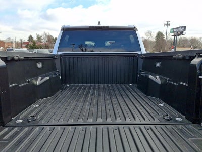 2025 Toyota Tacoma 4WD 4WD TRD Off Road Double Cab 5' Bed AT (Natl)